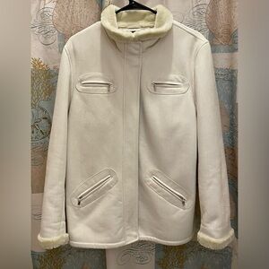 Gallery Womens Cream Faux Fur Faux Sued Trim Jacket EUC Zip ButtonWinter Warm Lg